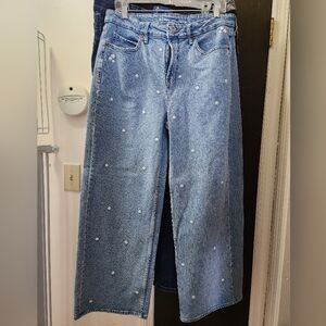 Old Navy Wide Leg Jeans with White Floral Daisy Accents